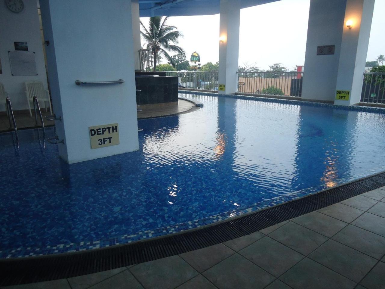 Global Towers Hotel & Apartments Colombo Extérieur photo
